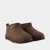W Classic Ultra Mini Boots - UGG - Leather - Brown
