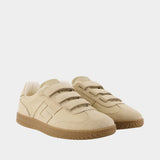 Swan Scratch Sneakers - Balmain - Leather - Beige