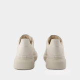 Oversized Sneakers - Alexander McQueen - Leather - Beige