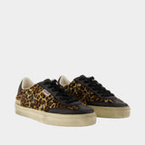 Soul Star Sneakers - Golden Goose Deluxe Brand - Leather - Printed