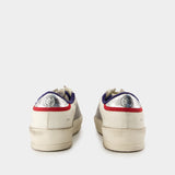 Stardan Sneakers - Golden Goose Deluxe Brand - Leather - White