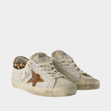 Super Star Sneakers - Golden Goose Deluxe Brand - Leather - Beige