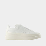 Oversized Sneakers - Alexander McQueen - Leather - White