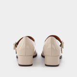 Twiggy Pumps in Beige Patent Leather