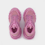 Track.3 Sneakers in Pink