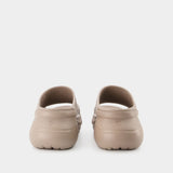 Pool Crocs Slide Rub in Beige