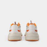 Marathon Runner Sneakers in Orange Leather