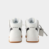 Out Of Office Mid Top Sneakers - Off White - Leather - White/Black