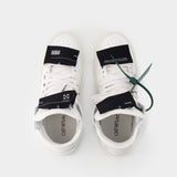 3.0 Off Court Sneakers - Off White - Leather - White/Black