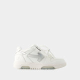 Out Of Office Sneakers - Off White - Leather - White/Silver