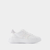 Rebel H564 Allacciato Sneakers in White Leather