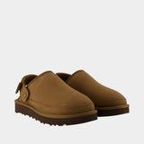 Goldencoast II Nubuck Slides - UGG - Leather - Brown