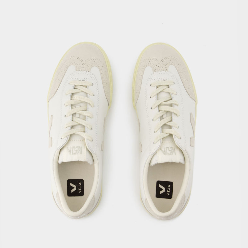 Volley Sneakers - Veja - Leather - White