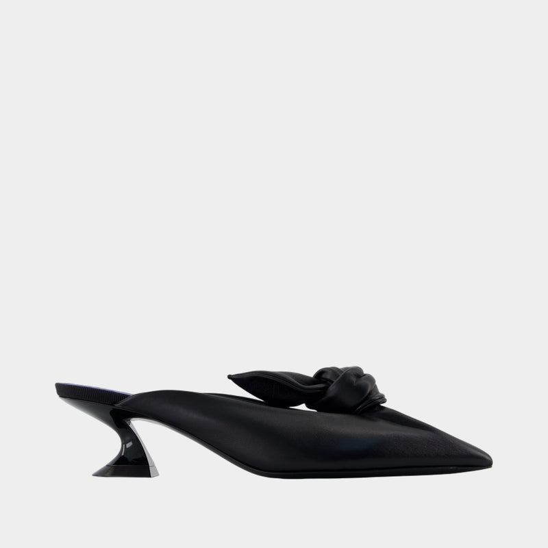 Kitten Bow Pumps - Lanvin - Leather - Black