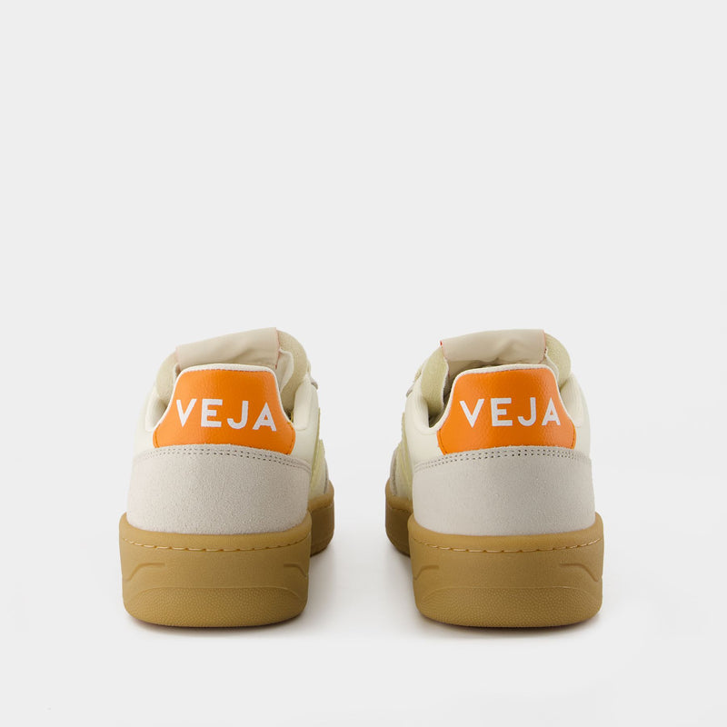 V 82 Sneakers - Veja - Leather - White