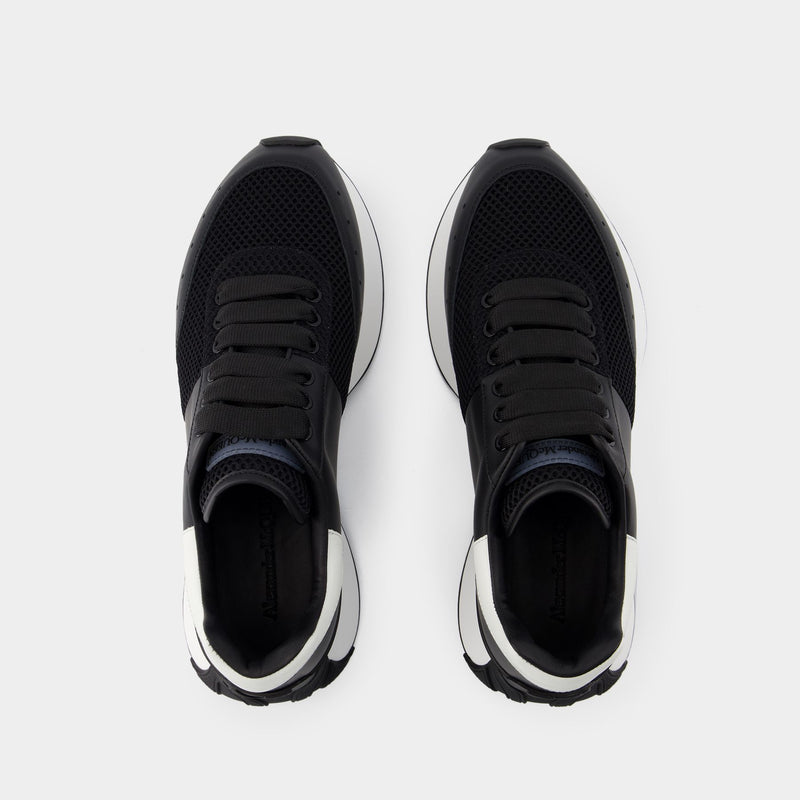 Sprint Runner Sneakers - Alexander McQueen - Leather - Black