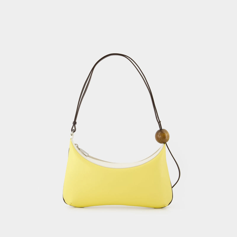 Le Grand Bisou Perle Shoulder Bag - Jacquemus - Leather - Yellow