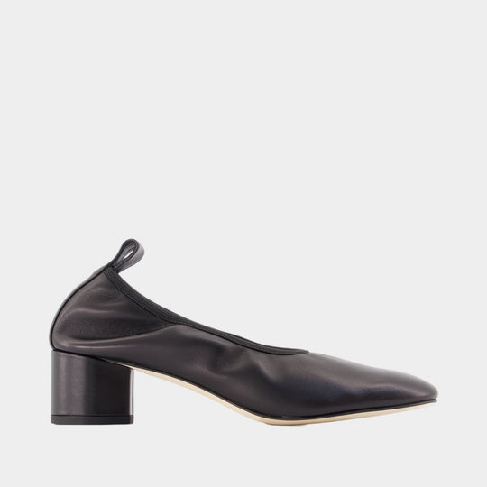 Gemma Pumps - Aeyde - Leather - Black