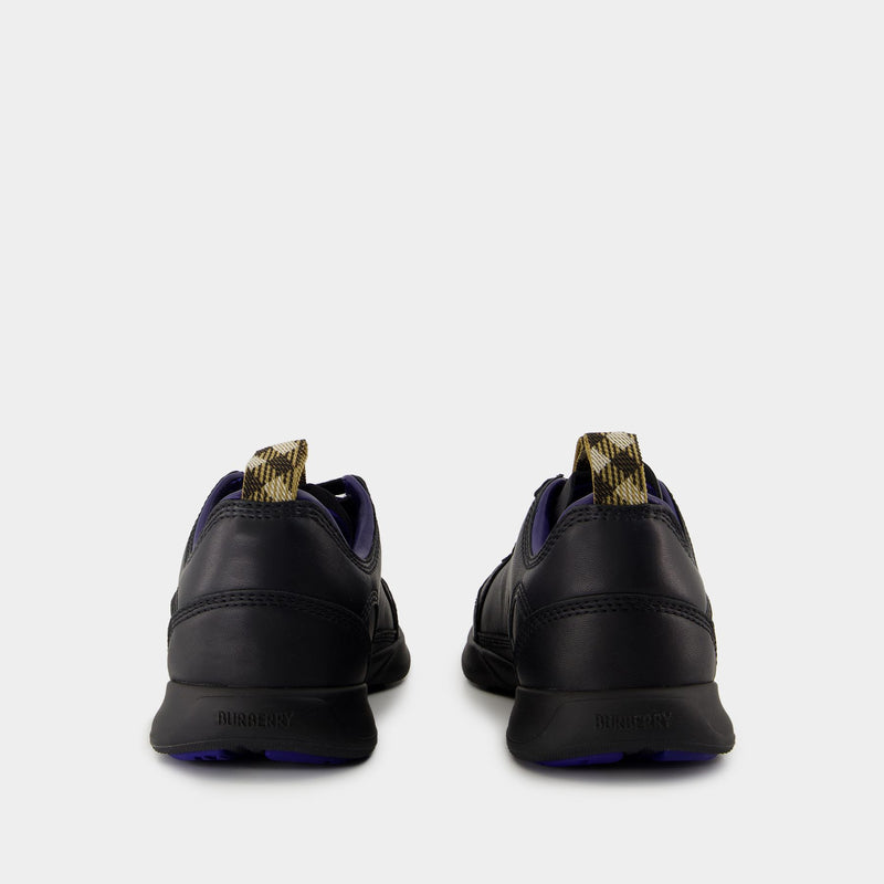 Lf Blade Sneakers - Burberry - Leather - Black