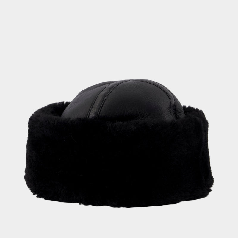 Winter Beanie - TOTEME - Shearling - Black