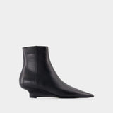 Sharp Ankle Boots - TOTEME - Leather - Black