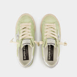 Super Star Sneakers - Golden Goose Deluxe Brand - Leather - Green