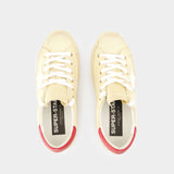 Super Star Sneakers - Golden Goose Deluxe Brand - Leather - Yellow