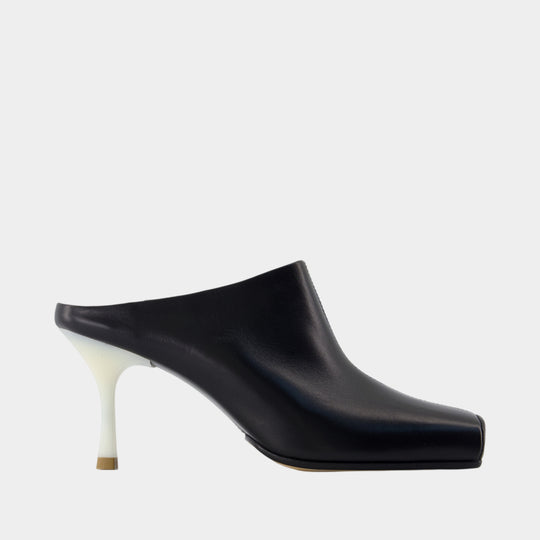 Sandals - MM6 Maison Margiela - Leather - Black