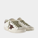 Super Star  Sneakers - Golden Goose Deluxe Brand - Leather - Multicolor