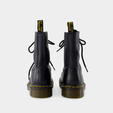 10 Eye Ankle Boots - MM6 Maison Margiela - Leather - Black