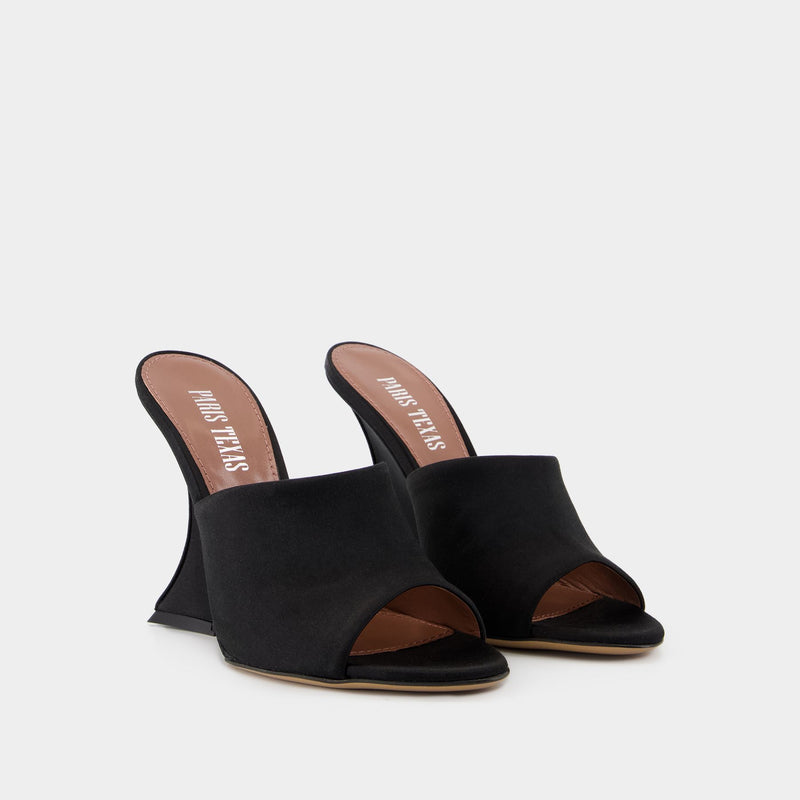 Nina Court shoes - Paris Texas - Silk - Black