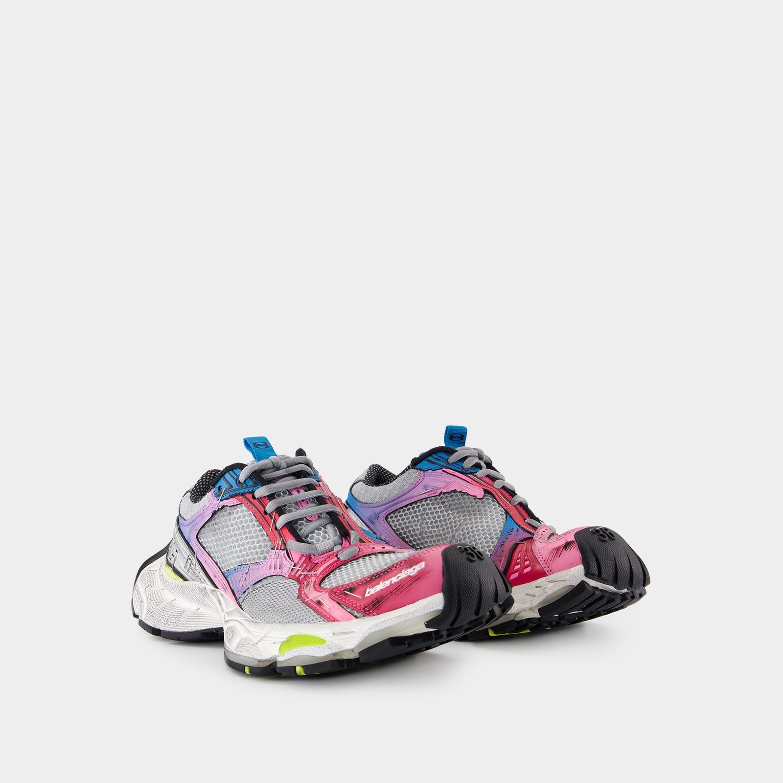 スニーカー BALENCIAGA MULTICOLOR SYNTHETIC STAPLER SNEAKERS Balenciaga's New $1,150 Sneaker Is Covered in Staples