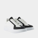 Oversized Sneakers - Alexander McQueen - Leather - White