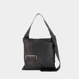 Clasp Crossbody - YOHJI YAMAMOTO - Leather - Black