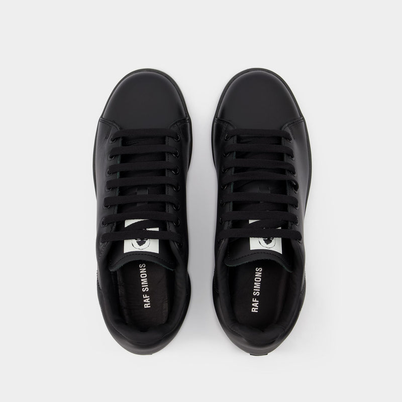 Orion Sneakers in Black Leather