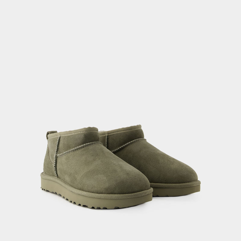 Khaki green sale ugg boots