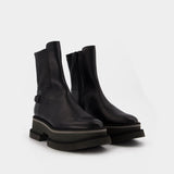 Bey Boots in Black Leather