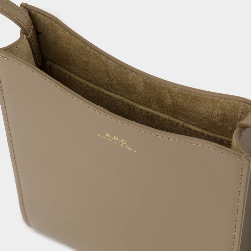 Neck Pouch Jamie Crossbody - A.P.C. - Greige - Leather