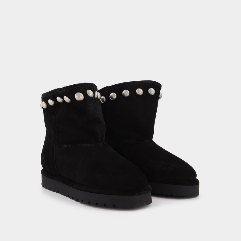 Kypsy Boots in Black Shearling