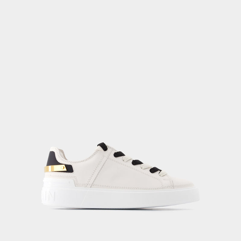 B Court Sneakers in White Leather