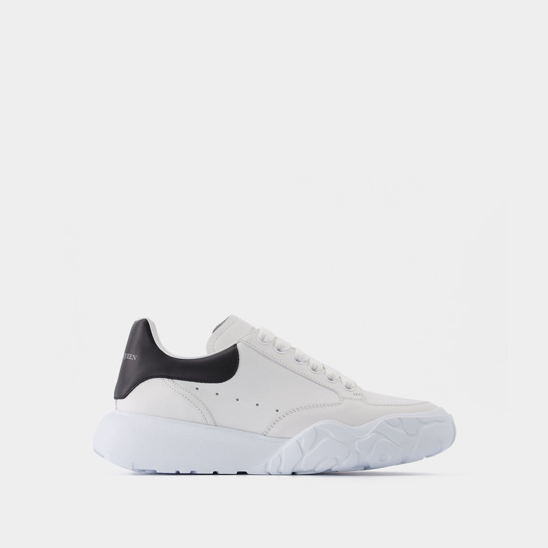 Court Sneakers - Alexander Mcqueen - White/Black - Leather