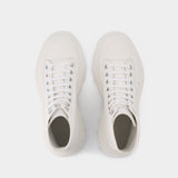 Tread Slick Sneakers - Alexander Mcqueen - White - Leather