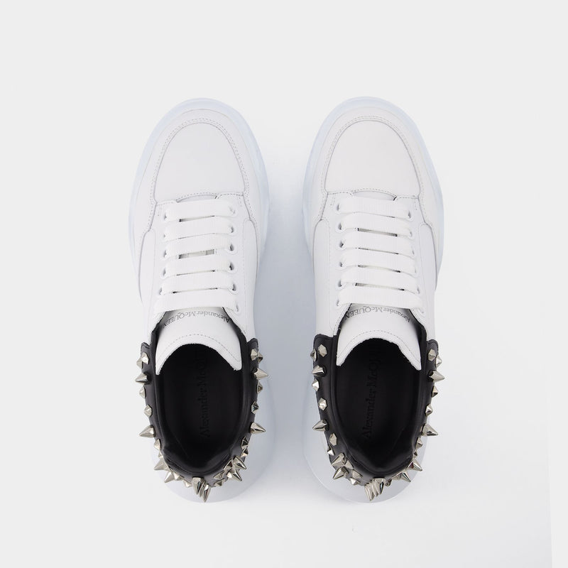 Sneaker With Studs in White Leather