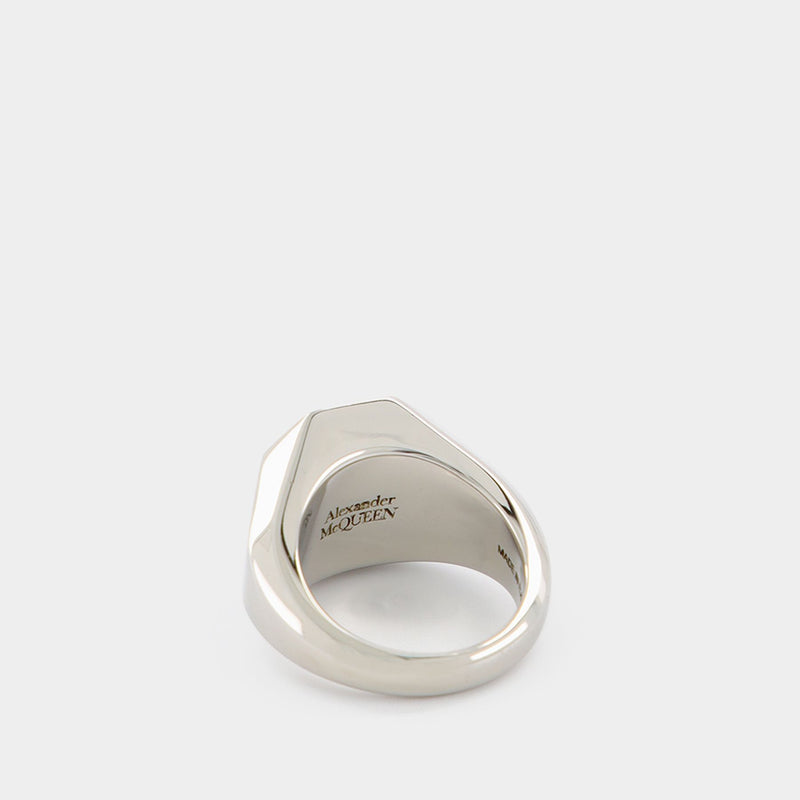 Jewelled Ring in Brass