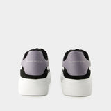 Oversized Sneakers - Alexander Mcqueen - Leather - White/Black