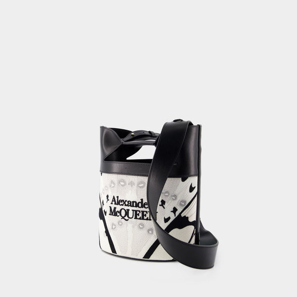 The Bucket Bow Crossbody - Alexander McQueen - Leather - White