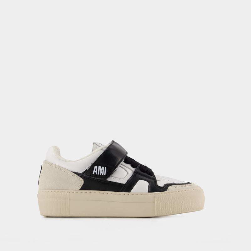 Low-Top ADC Sneakers in White/Multi Leather