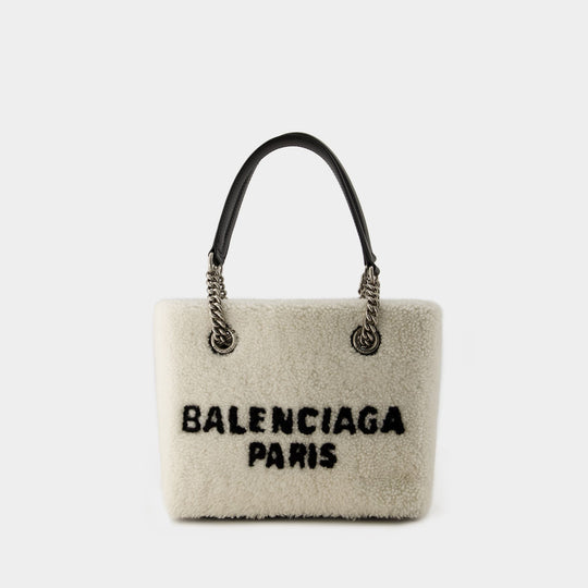 Balenciaga bag discount price in europe