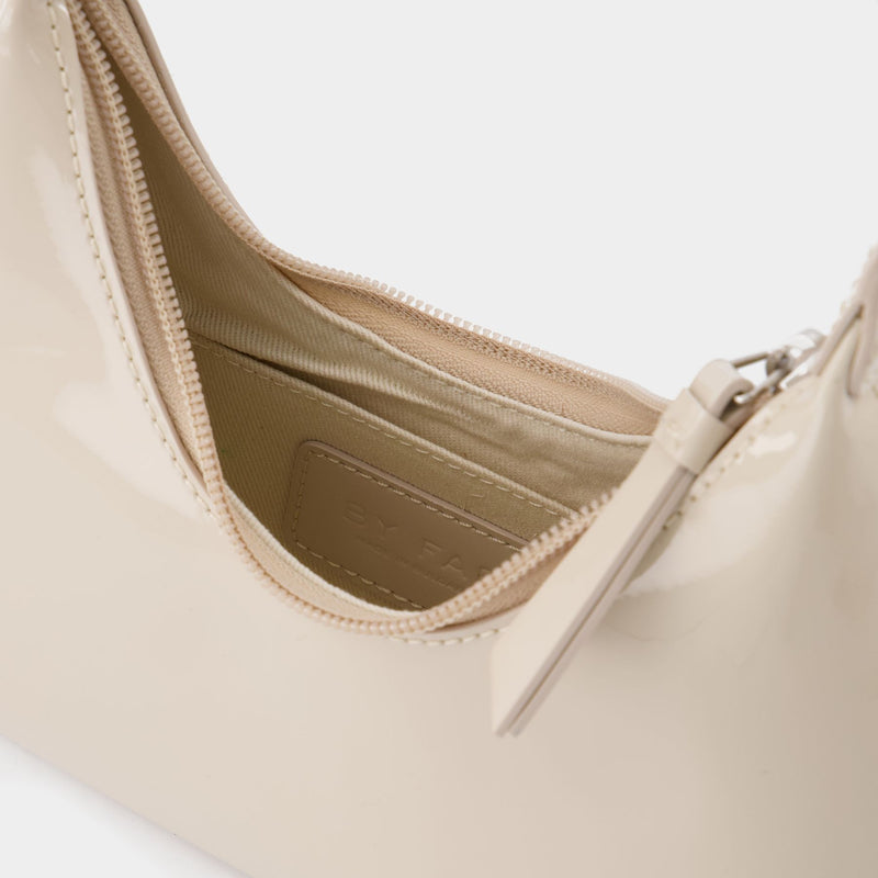 Baby Amber Bag in Beige Patent Leather