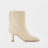 Lola Boots in Beige Leather
